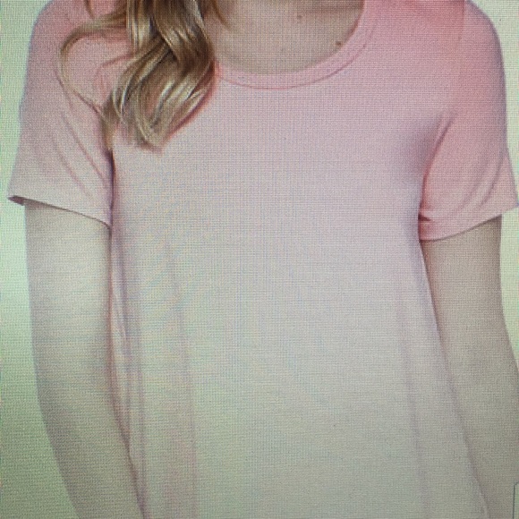 Top - Picture 2 of 2